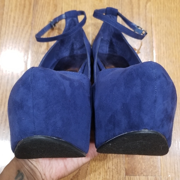 Navy Blue Platform Pumps size 10 - Picture 5 of 9